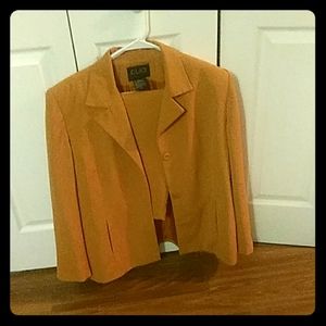 Suit w/ Skirt & Jacket